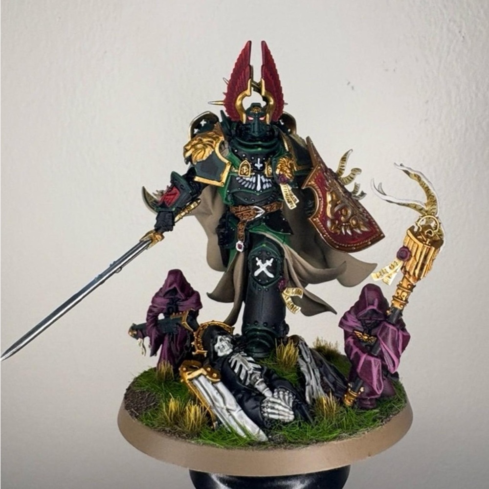 Warhammer 40K Painted Miniature with Red and Gold Accents